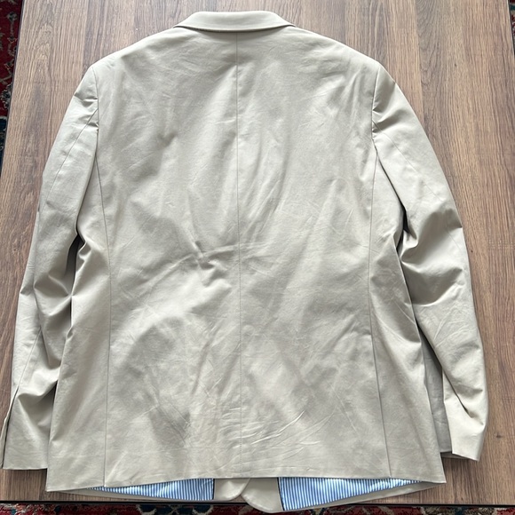 Men’s Banana Republic, tan blazer - Picture 9 of 10
